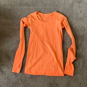 lululemon LS swiftly